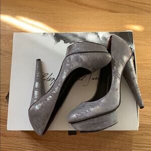 ELIZABETH &‎ JAMES METALLIC SUEDE PUMPS SIZ…